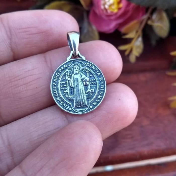 Medalha de São Bento em Prata Envelhecida 925 (0)
