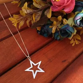 Corrente com Pingente Estrela Grande Prata 925 (0)